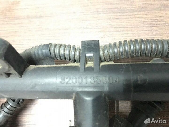 Топливная рампа Renault Megane BM K4J 2002-2009