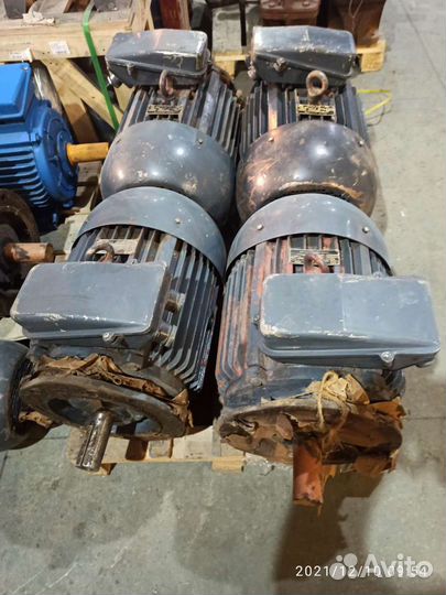 Электродвигатель 22квт. 3000об. фланец