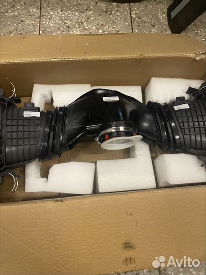 Патрубок с расходомерами Mercedes M642 W166 X166