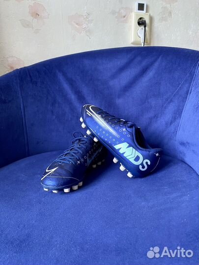 Бутсы кроссовки Nike оригинал детские 35