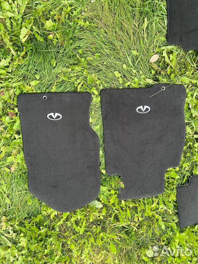 Автомобильные коврики ворсовые на Infiniti g37