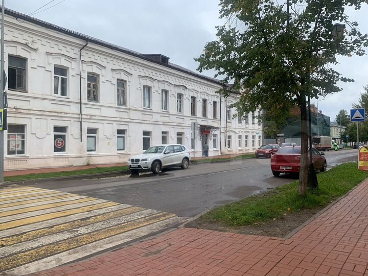 Торговая площадь, 120 м²