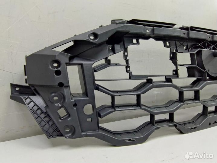 Панель замыкающая audi RS Q8 новый оригинал