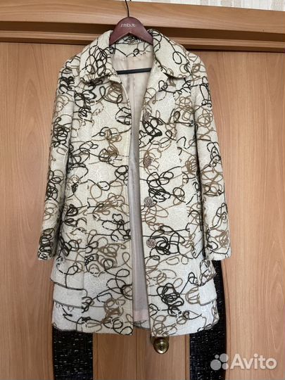 Пальто женское демисезонное 42 44