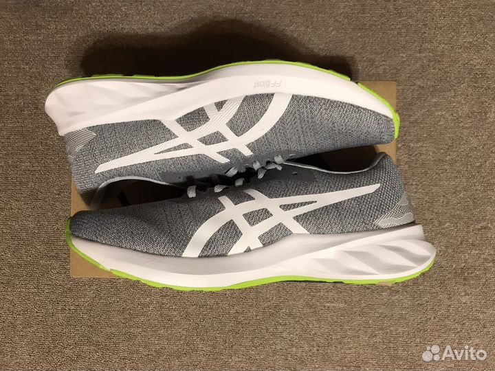 Кроссовки asics roadblast