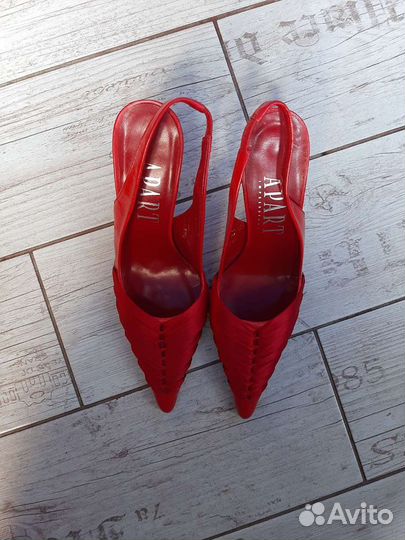 Туфли Apart красные