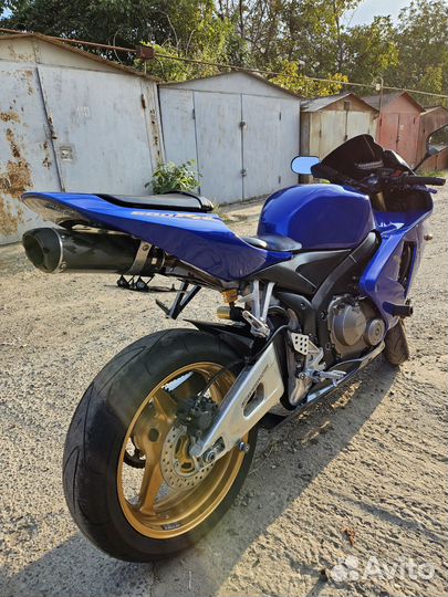 Honda cbr 600 rr