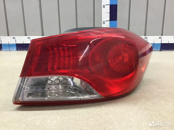 Фонарь задний наружный правый Hyundai Elantra 2011