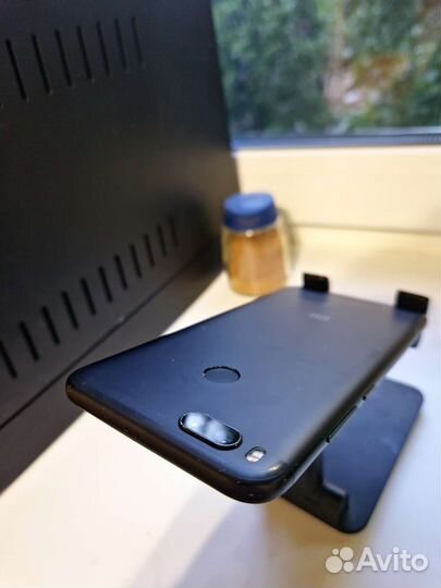 Xiaomi mi a1 4/64 черный