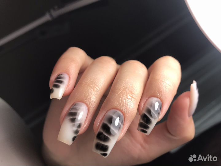 Маникюр, наращивание ногтей