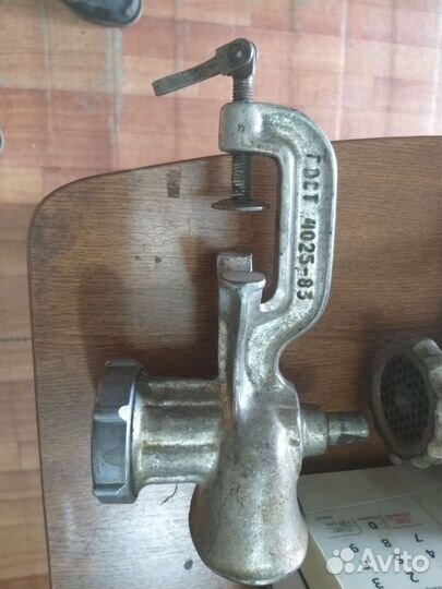 Мясорубка ручная СССР чугунная