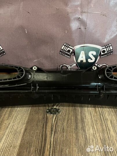 Корпус воздушного фильтра Porsche panamera 970