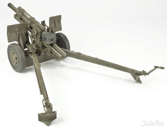 AF35191 1/35 105mm Howitzer M101A1 on Carriage M2