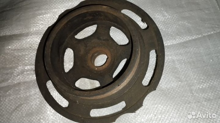 Шкиф коленвала мерседес спринтер