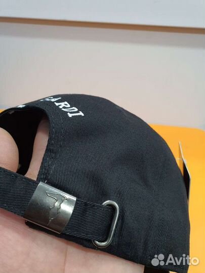 Бейсболка trussardi унисекс