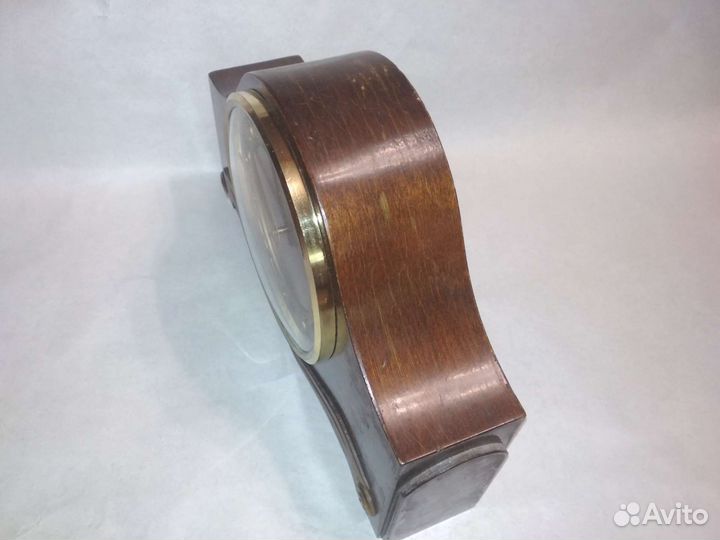 Часы настольные Весна