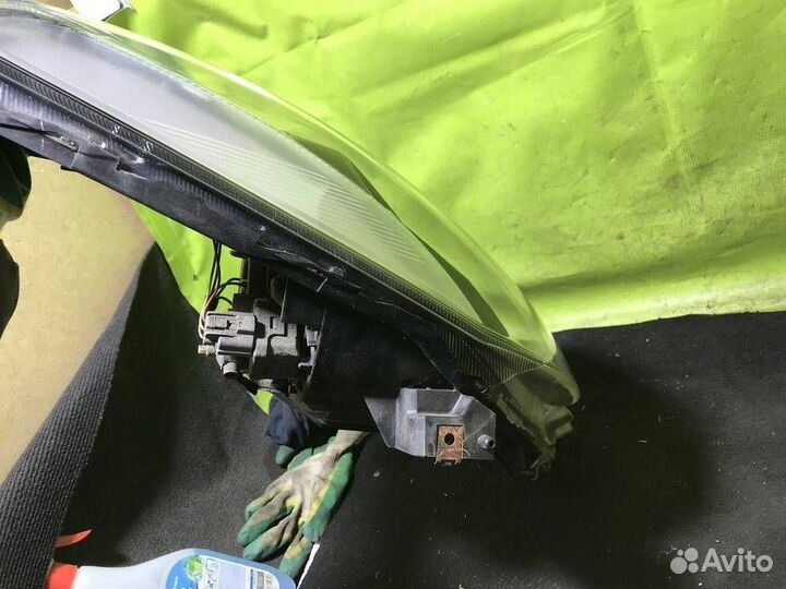 Фара правая галоген Mazda 2 DE 2010-2014 Реста