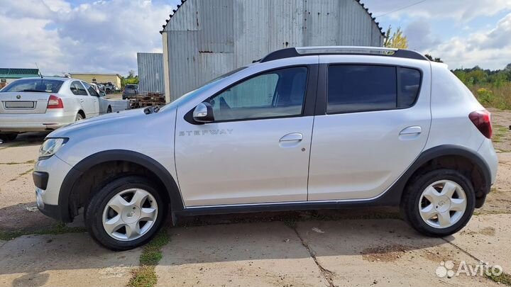 Renault Sandero Stepway 1.6 МТ, 2018, 69 800 км