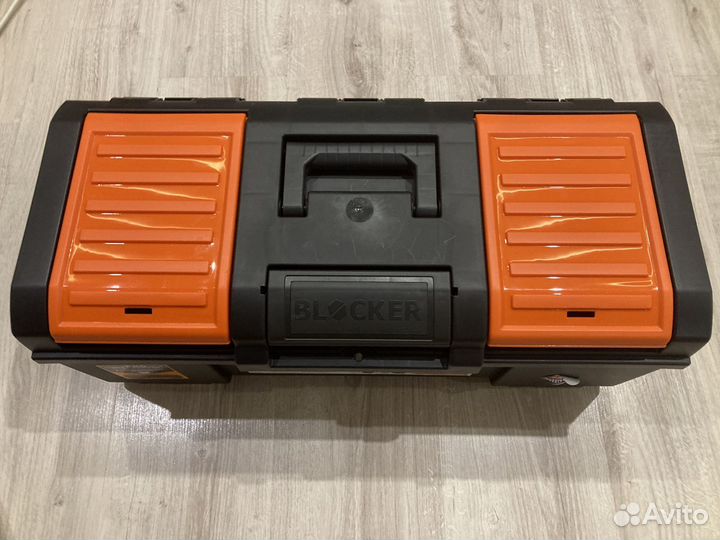 Ящик для инструментов 24