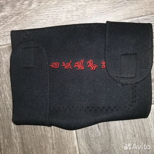 Турмалиновый наколенник согревающий