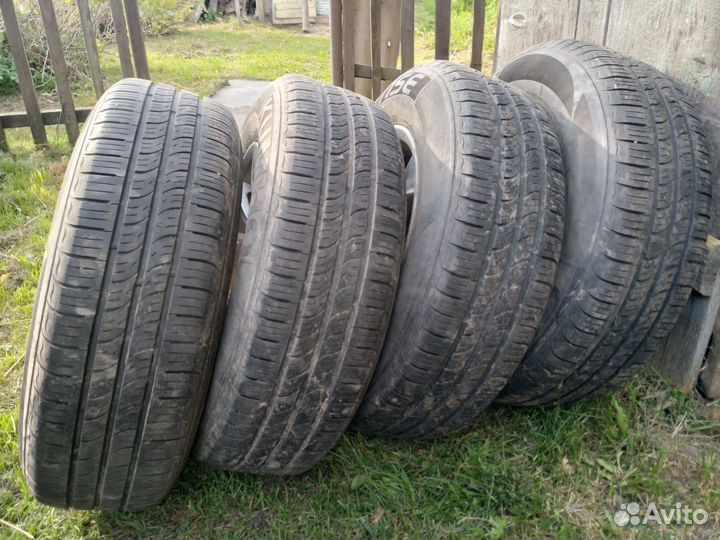 Hankook Dynapro MT2 RT05 205/70 R15