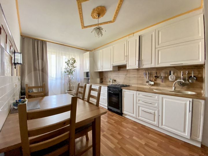 3-к. квартира, 76,1 м², 8/9 эт.