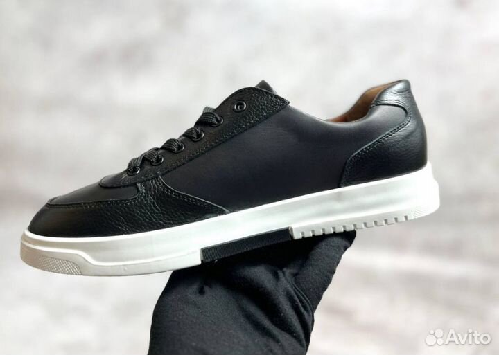 Кроссовки Boss универсальные