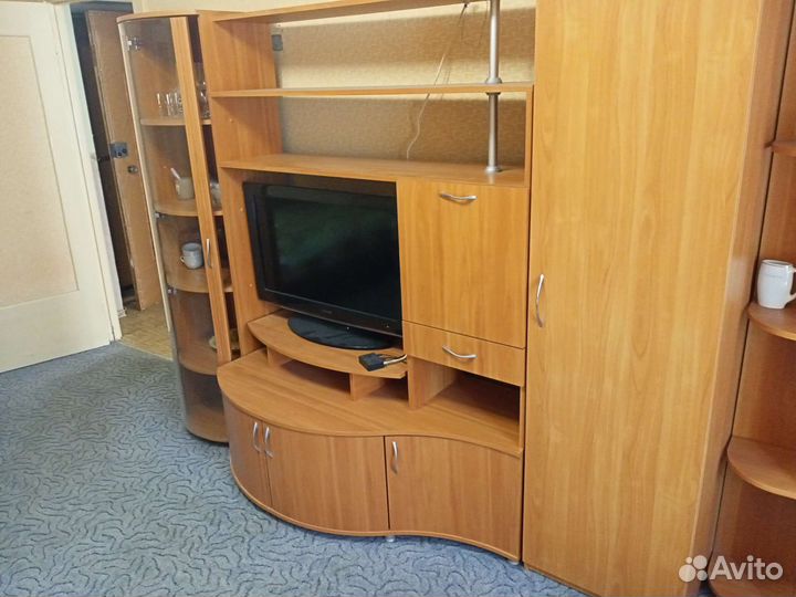 Мебельная стенка бу