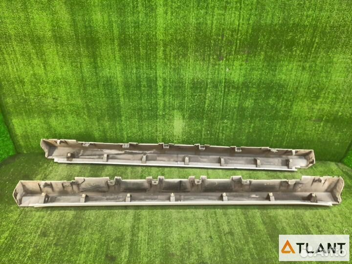 Порог nissan tiida