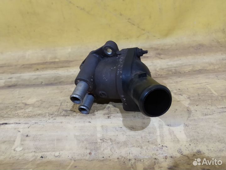 Термостат Toyota Corolla E150 1.6 1ZR-FE