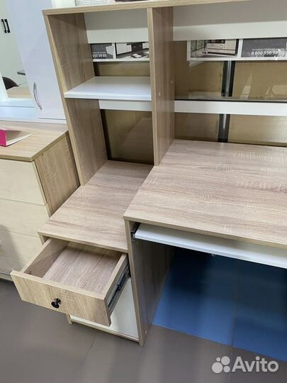 Компьютерный стол новый