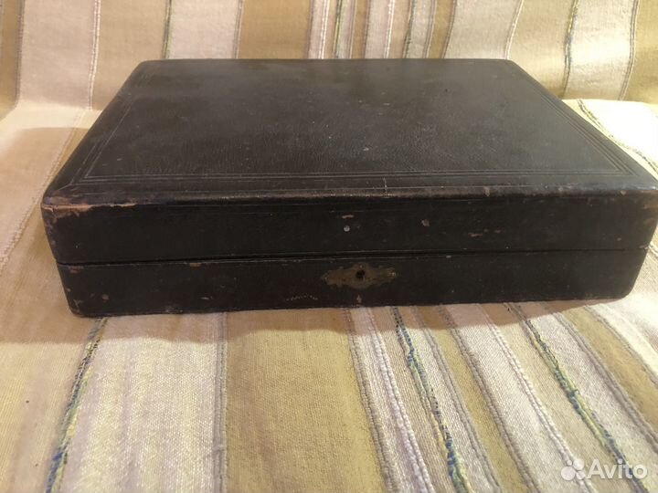 Антикварная коробка
