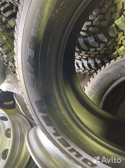 Bridgestone Dueler H/T D687 265/65 R17