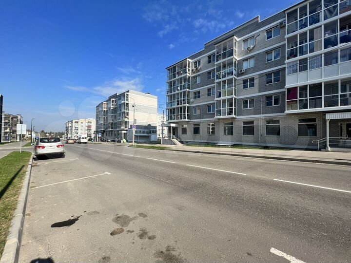 Торговая площадь, 79.8 м²