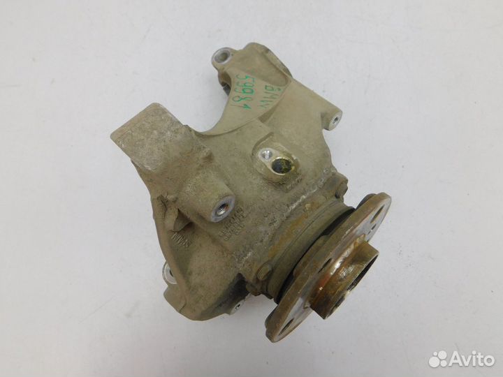 Цапфа/кулак поворотный передний правый BMW X2