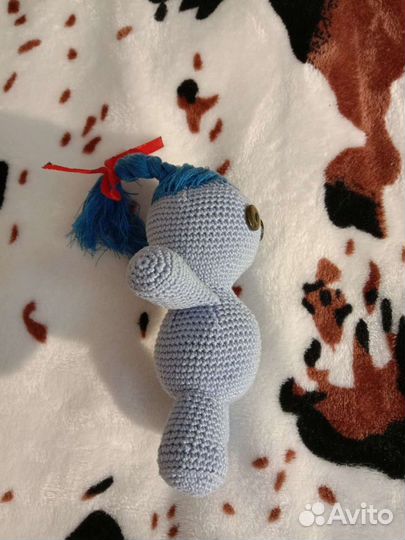 Игрушка куколка-амигуруми
