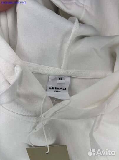 Balenciaga: худи для современных трендов