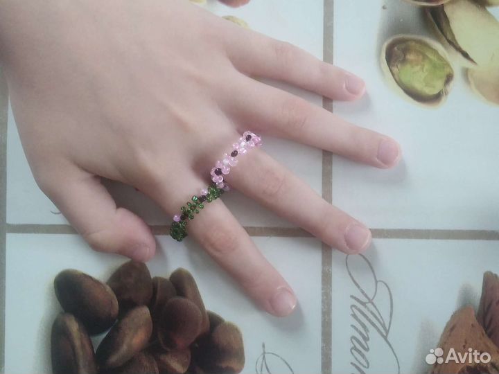 Кольцо из бисера