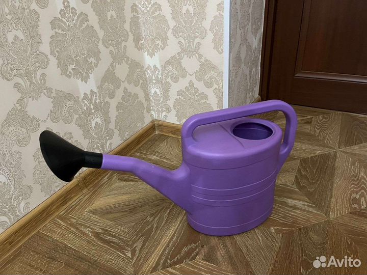 Лейка садовая