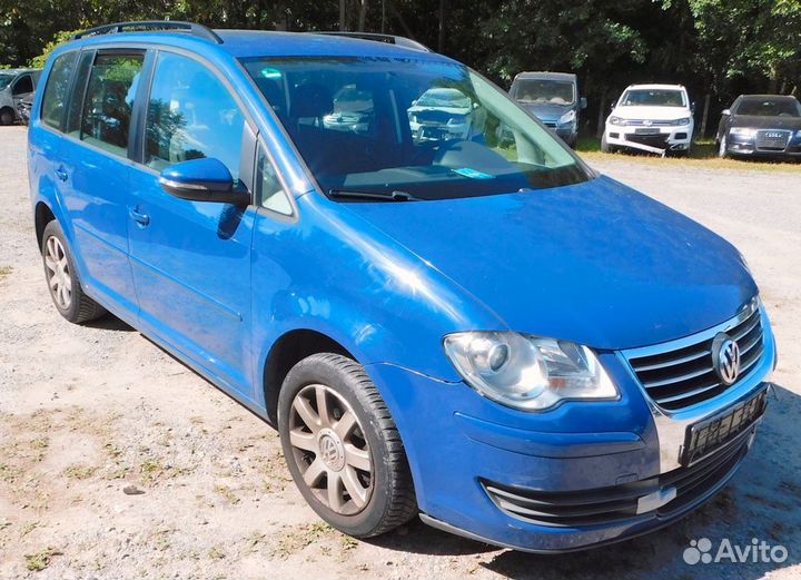 Volkswagen Touran 1 I 2003-2010 на запчасти