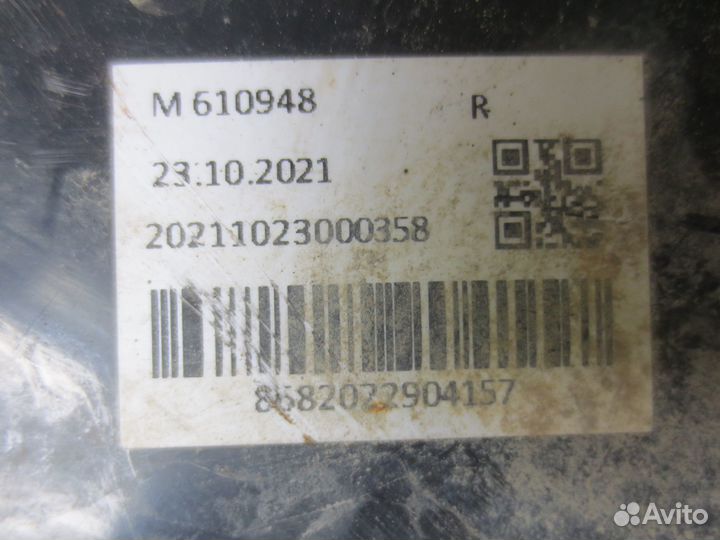 Фонарь задний правый mars tech M610948