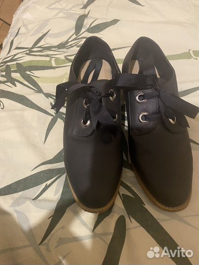 Туфли женские 39 размер