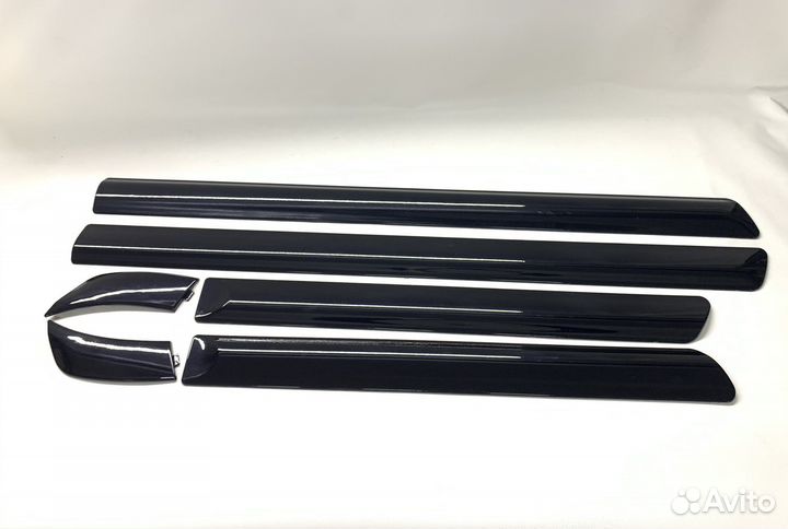 Узкие молдинги на ваз 2114, 2115 цвет Космос