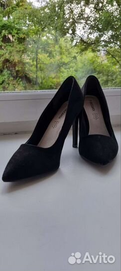 Туфли чёрные иск. замша женские (40 размер)