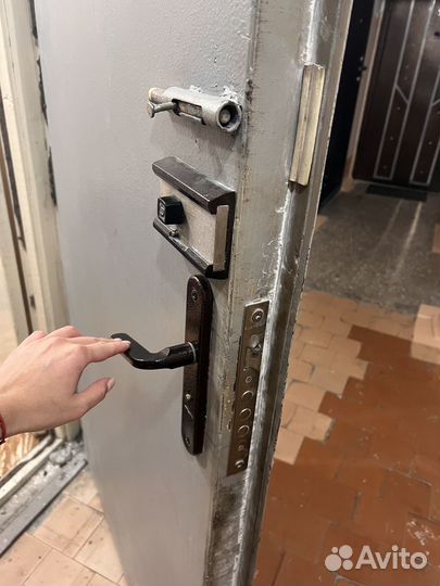 Дверь входная бу