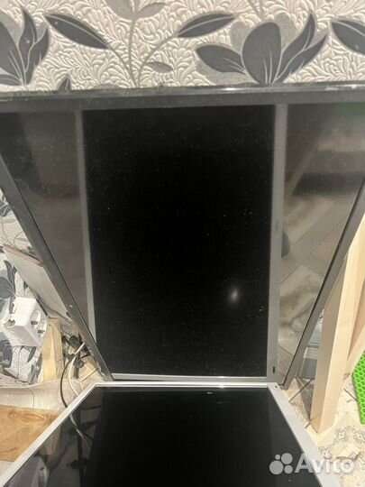 Телевизор на запчасти