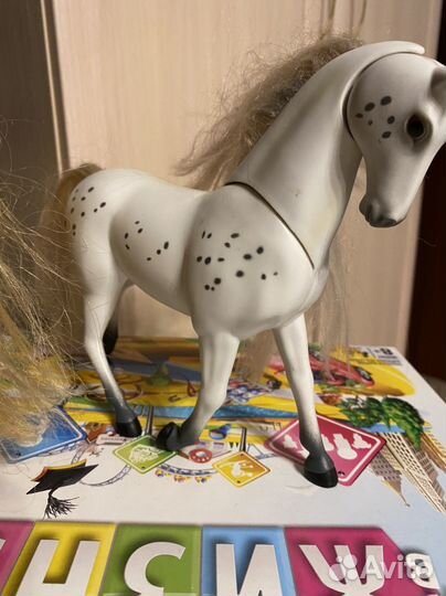 Лошадь игрушка