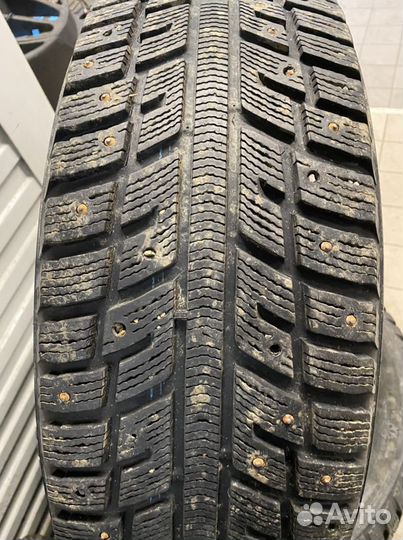Kumho I'Zen KW31 235/65 R17