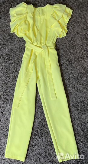 Комбинезон нарядный на девочку