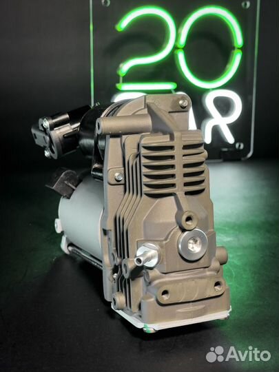 Компрессор пневмоподвески для BMW X5 E70